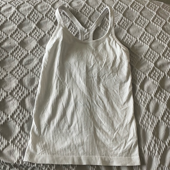 Lululemon white ribbed tank top with bra 4 - Picture 2 of 2